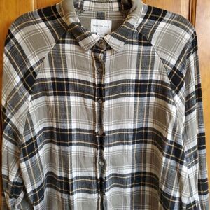 American Eagle Sz L Flannel Button Down Womens Green Plaid Shirt (Lot of 2)